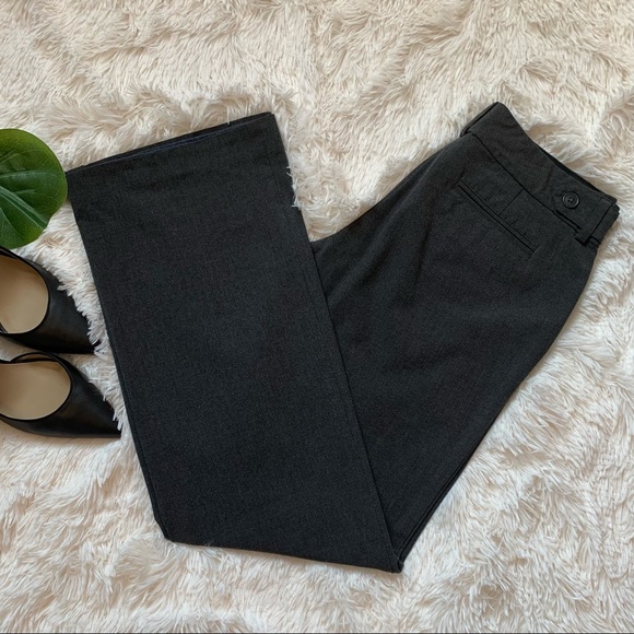 Old Navy Low Waist Grey Dress Pants Sz 2 - Picture 1 of 2